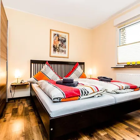 Apartment Design In Mit Terrasse *