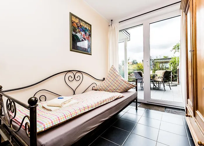 Design In Mit Terrasse Köln