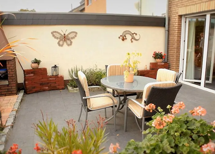 Apartament Design In Mit Terrasse