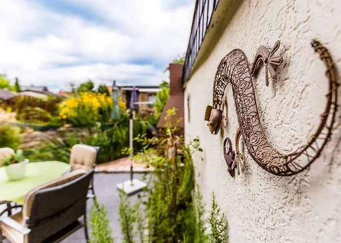 Apartament Design In Mit Terrasse